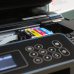 Картриджи Epson установлены в каретку принтера-
