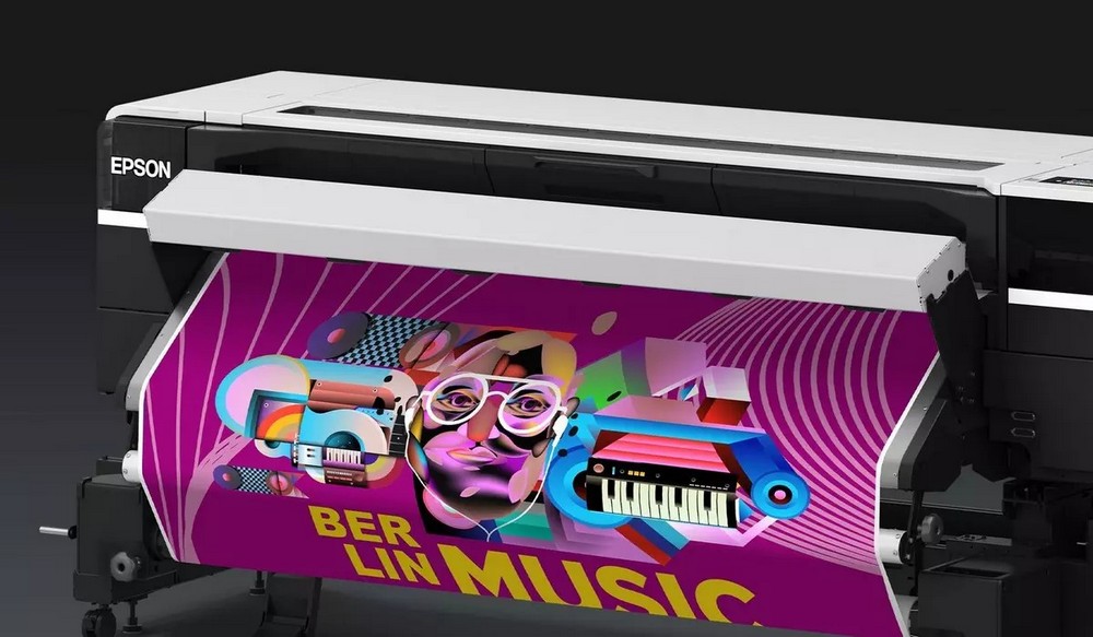 Экосольвентный 6-цветный принтер Epson SureColor SC-S8100 64"
