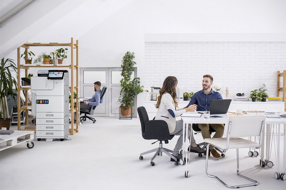 Epson WorkForce Enterprise AM-C550z — A4 Linehead-принтер с финишером Epson WorkForce Enterprise AM-C550z — A4 Linehead-принтер с финишером